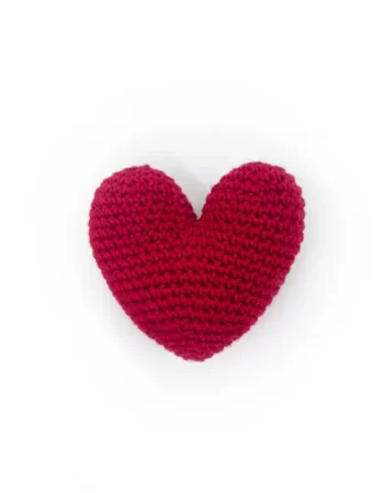 coeur en crochet rouge